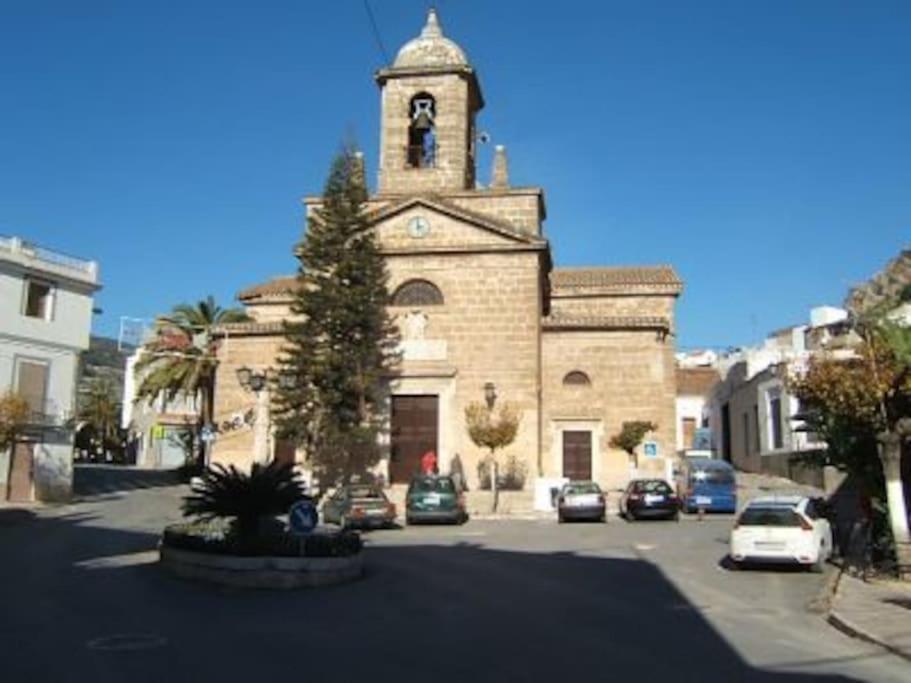 Boutique Style Apartment In Velez De Benaudalla - Near Salobrena Esterno foto